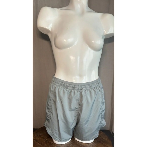 Nike Women's Grey Dri Fit Running Shorts Zip Pocket Size Xsmall - Picture 12 of 14
